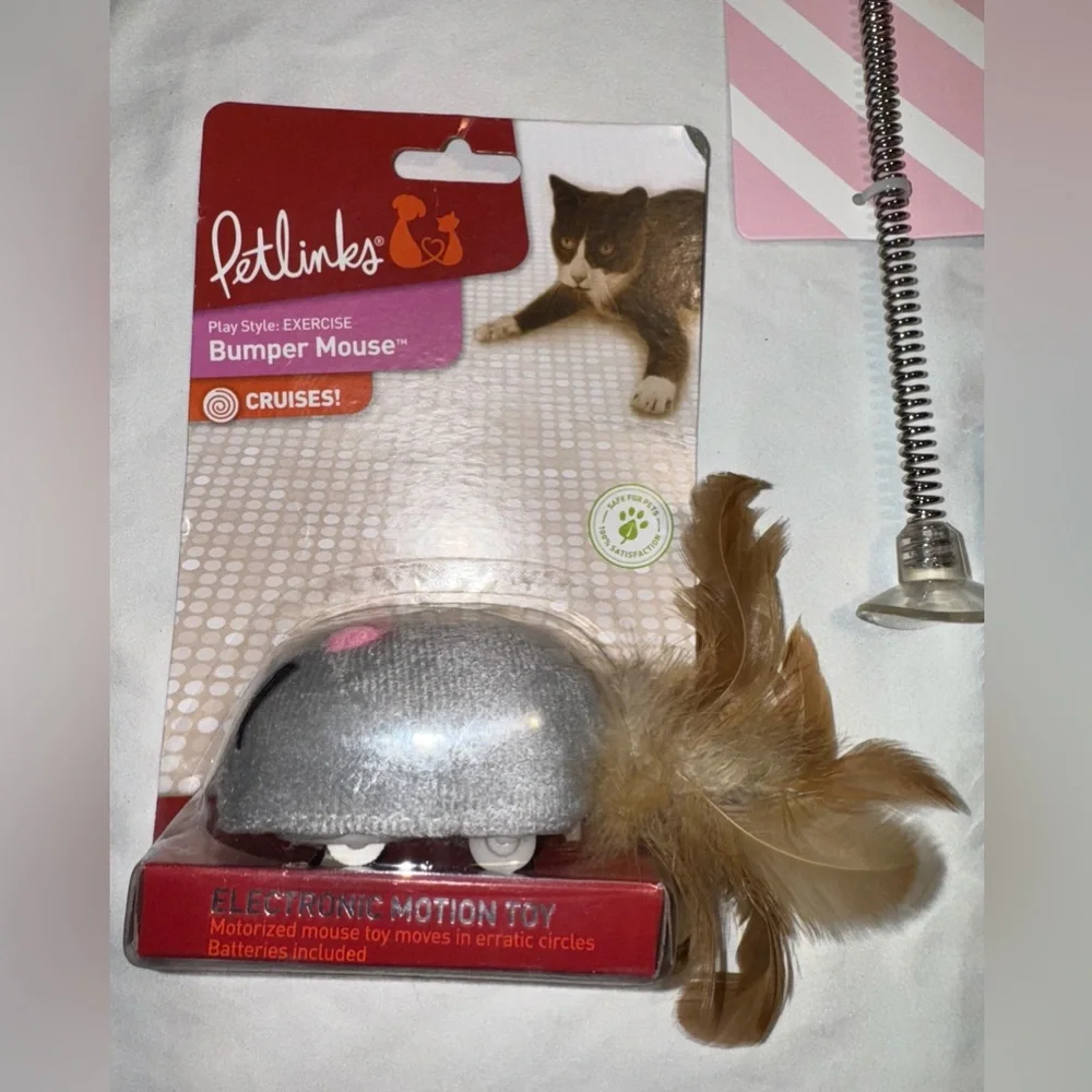 Cat Lover’s Bundle, Cat Toys Mouse & Unicorn and Hisses get Kisses Sign NEW